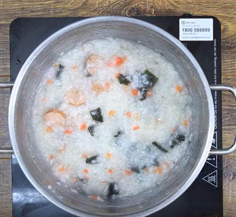 Thơm lừng góc bếp với gà kho rau răm ngon tuyệt càng ăn càng mê