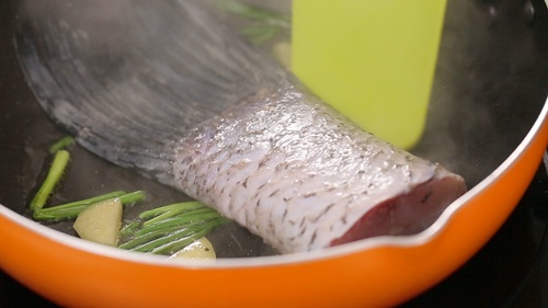 Thơm nức mũi với món gà xào cay