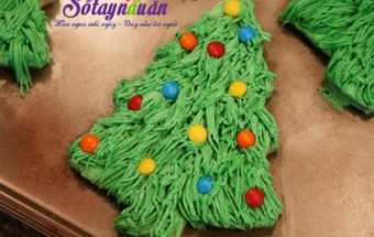 Thực đơn tiệc Noel – Cách làm bánh quy cây thông đón Noel