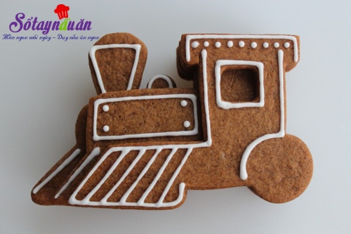 Thực đơn tiệc Noel: Cách làm bánh quy gừng hình đoàn tàu đón Giáng sinh