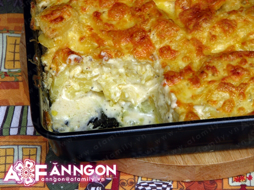 Thưởng thức đồ Âu tại gia với món khoai tây bỏ lò