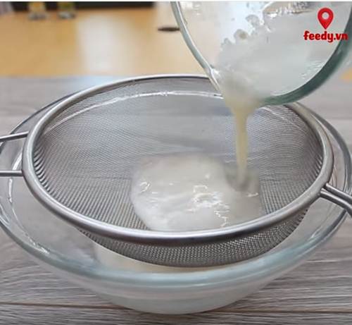 Thưởng thức miến trộn tôm mật ong thanh mát đầu hè