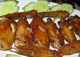 Thưởng thức món ăn Giòn với cánh gà rán xốt chua ngọt