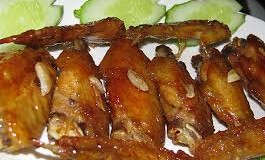 Thưởng thức món ăn Giòn với cánh gà rán xốt chua ngọt