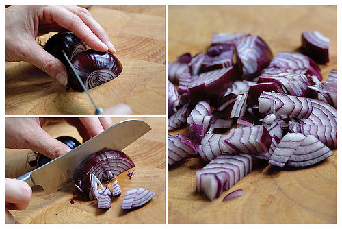 Thưởng thức nét quyến rũ của Tây Ban Nha trong li cocktail sangria hoa quả