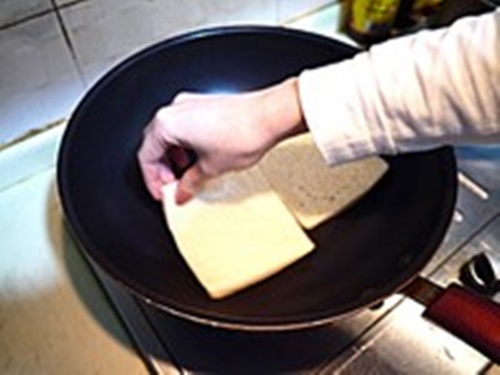 Thưởng thức vị ngon mê hoặc của mì Dương Xuân