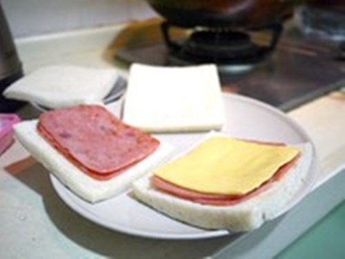 Thưởng thức vị ngon mê hoặc của mì Dương Xuân