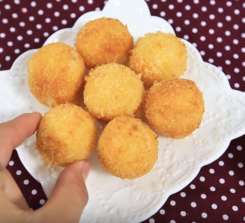 Tim hấp hạt sen vừa ngon vừa bổ dưỡng cho cả nhà