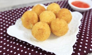 Tim hấp hạt sen vừa ngon vừa bổ dưỡng cho cả nhà