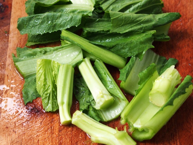 Tô màu tím lãng mạn cho mùa hè với thạch thanh long trái tim