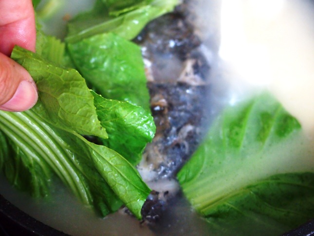 Tô màu tím lãng mạn cho mùa hè với thạch thanh long trái tim