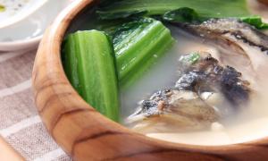 Tô màu tím lãng mạn cho mùa hè với thạch thanh long trái tim