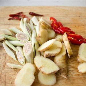 Cách làm tôm càng xanh sốt Thái