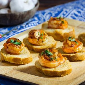 Cách làm tôm cháy tỏi với bánh mì nướng