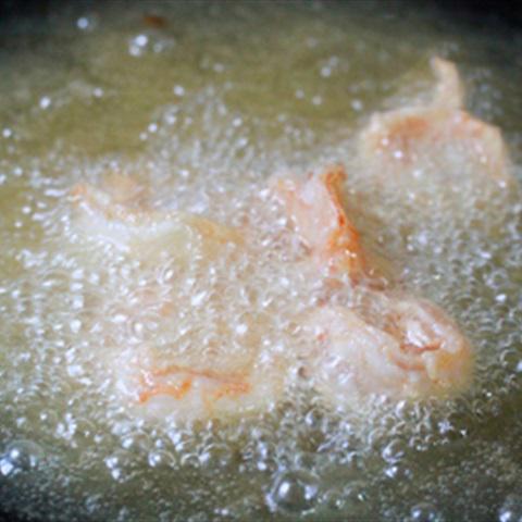 Cách làm tôm chiên cốt dừa