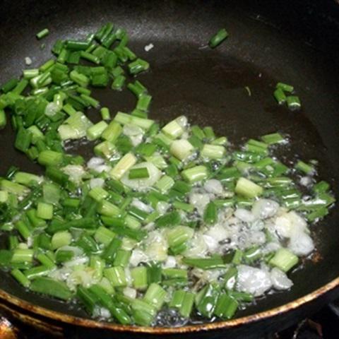 Cách làm tôm chiên mỡ hành