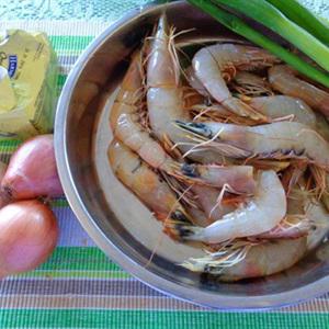 Cách làm tôm chiên sốt chua