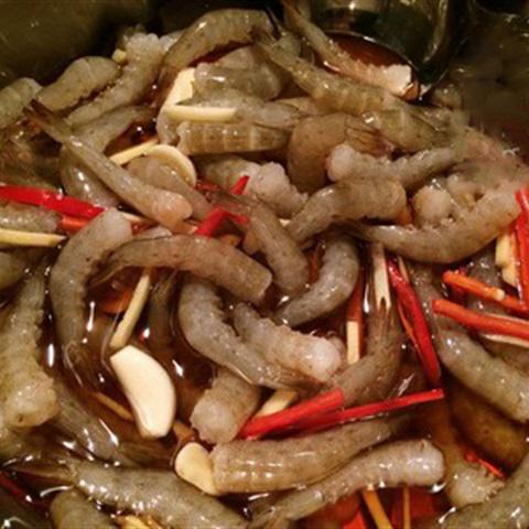Cách làm tôm chua Huế