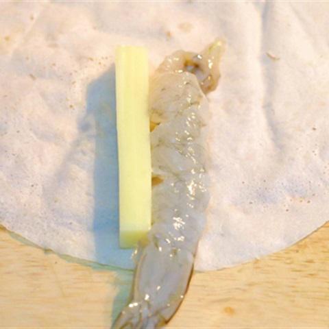 Cách làm tôm cuộn phô mai