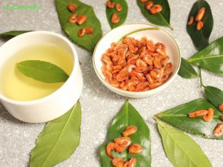 Tôm đồng rang trà xanh
