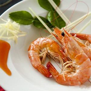 Cách làm tôm hấp lá chanh