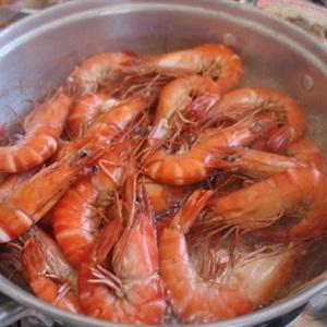 Cách làm tôm hấp muối tiêu xanh