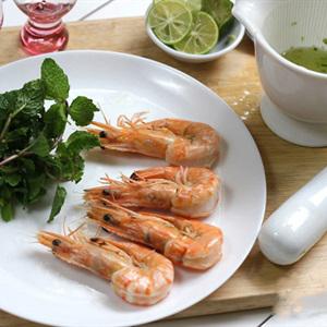Cách làm tôm hấp muối tiêu xanh