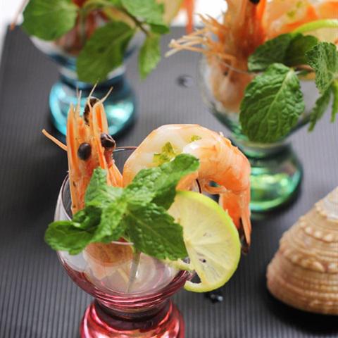 Cách làm tôm hấp muối tiêu xanh