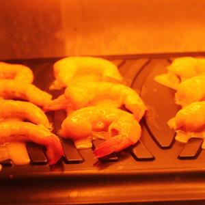 Cách làm tôm nướng bơ phô mai