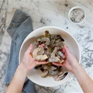 Cách làm tôm nướng muối tiêu