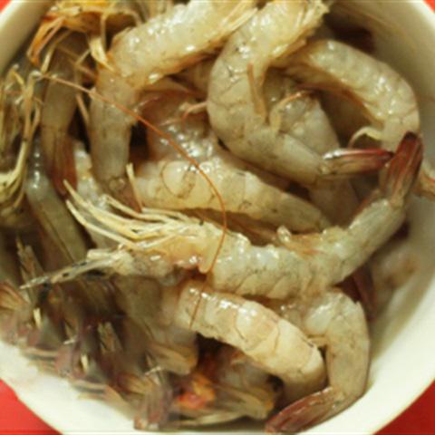 Cách làm tôm rang bơ tỏi