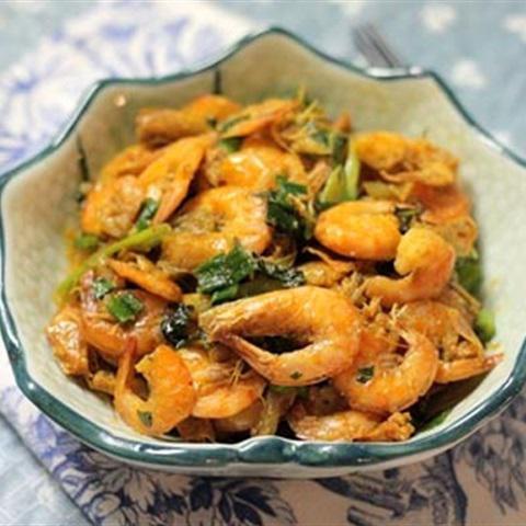 Cách làm tôm rang húng quế