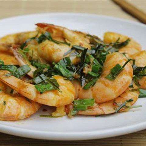 Cách làm tôm rang lá chanh