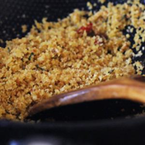 Cách làm tôm rang vụn bánh mì