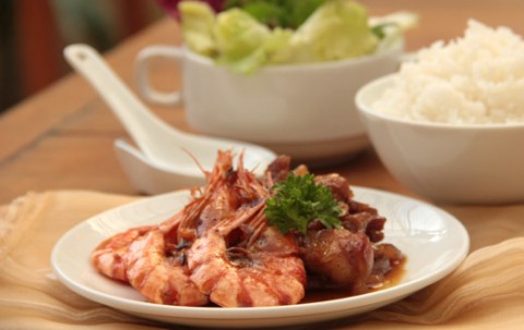 Tôm rim thịt ba chỉ