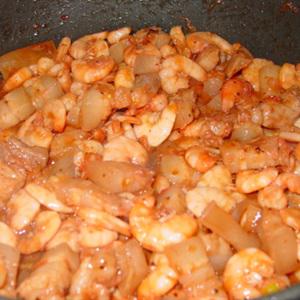 Cách làm tôm rim thịt ba chỉ