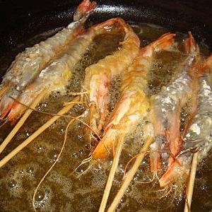 Cách làm tôm sốt dứa mayonnaise