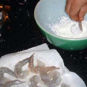 Cách làm tôm sốt tỏi ớt