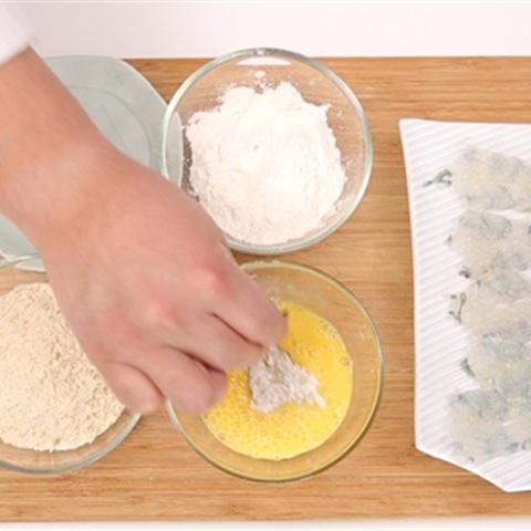Cách làm tôm tẩm bột chiên xù