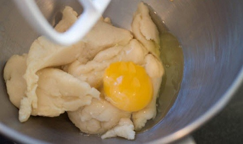 Tôm tẩm dừa nạo chiên giòn chấm sốt trứng gà chanh tươi chua chua ngon ngất ngây