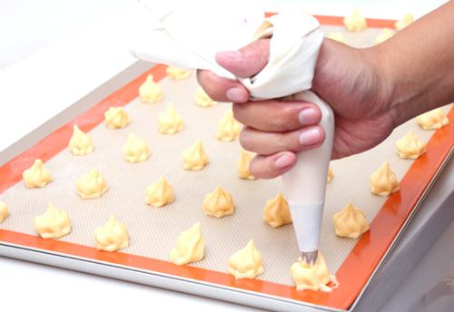 Tôm tẩm dừa nạo chiên giòn chấm sốt trứng gà chanh tươi chua chua ngon ngất ngây