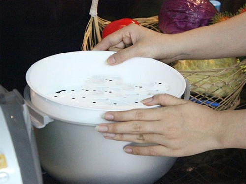 Tôm tẩm dừa nạo chiên giòn chấm sốt trứng gà chanh tươi chua chua ngon ngất ngây