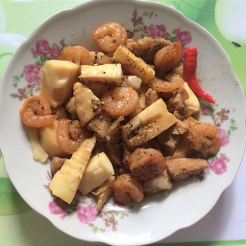 Cách làm tôm thịt kho măng