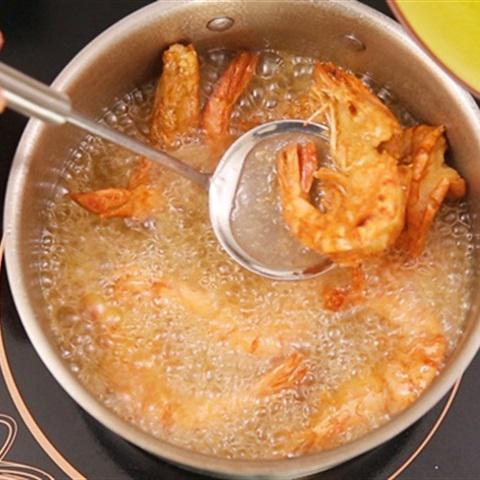 Cách làm tôm tươi sốt chua ngọt