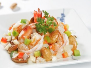 Tôm xào hạnh nhân