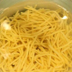 Cách làm tôm xào măng cay