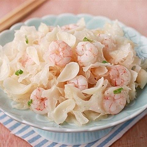 Cách làm tôm xào nấm tuyết