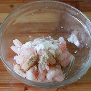 Cách làm tôm xào nấm tuyết