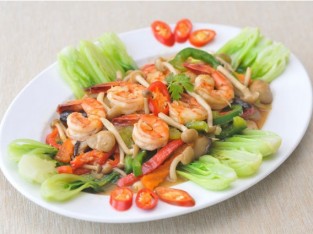 Tôm xào nấm và cải thìa