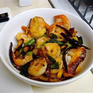 Cách làm tôm xào ớt và vỏ cam